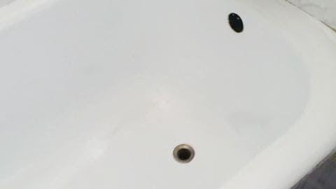 cada de baie dupa reconditionare emailare